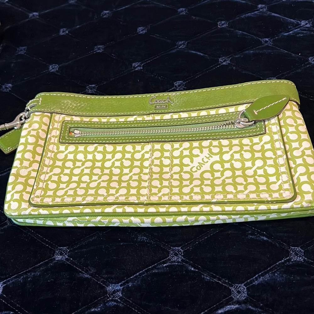 Coach Adorable Green &White Clutch